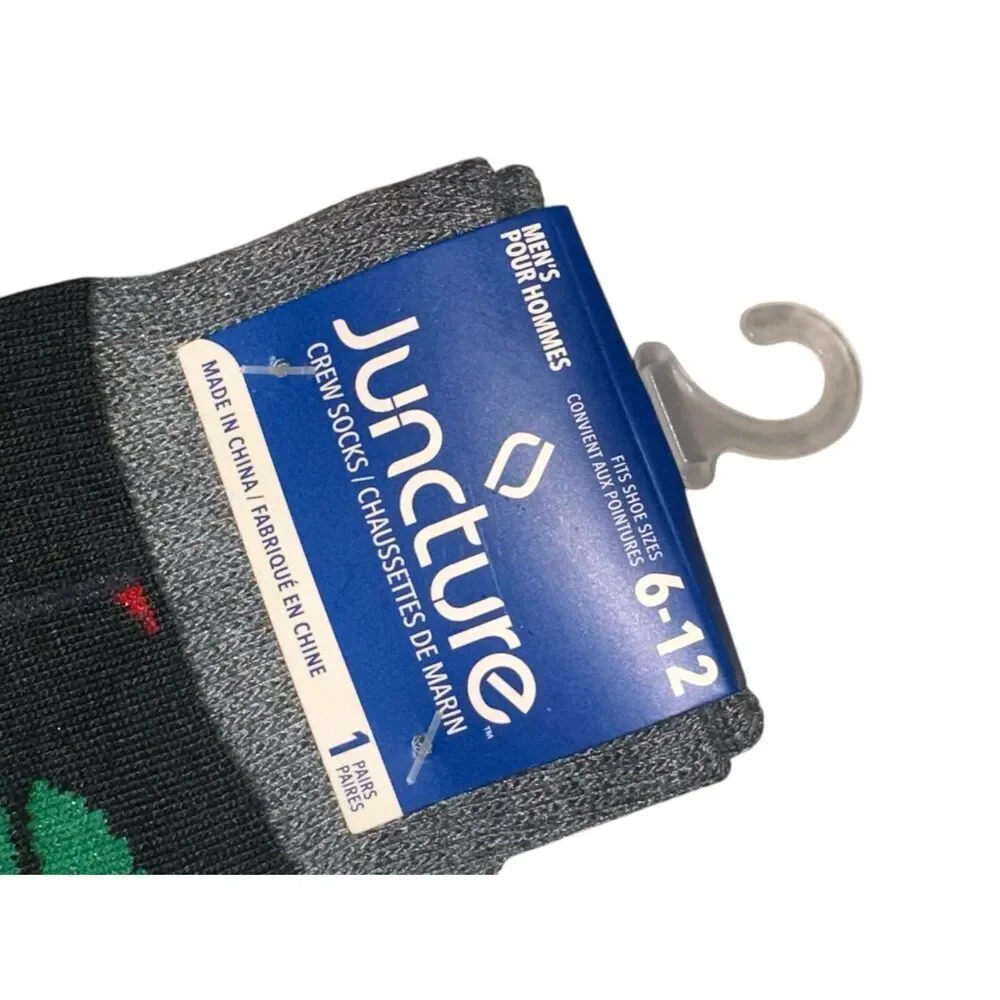 NEW WITH TAGS JUNCTURE Golfing Golf Course Printed Socks New Men Novelty Dad Gif